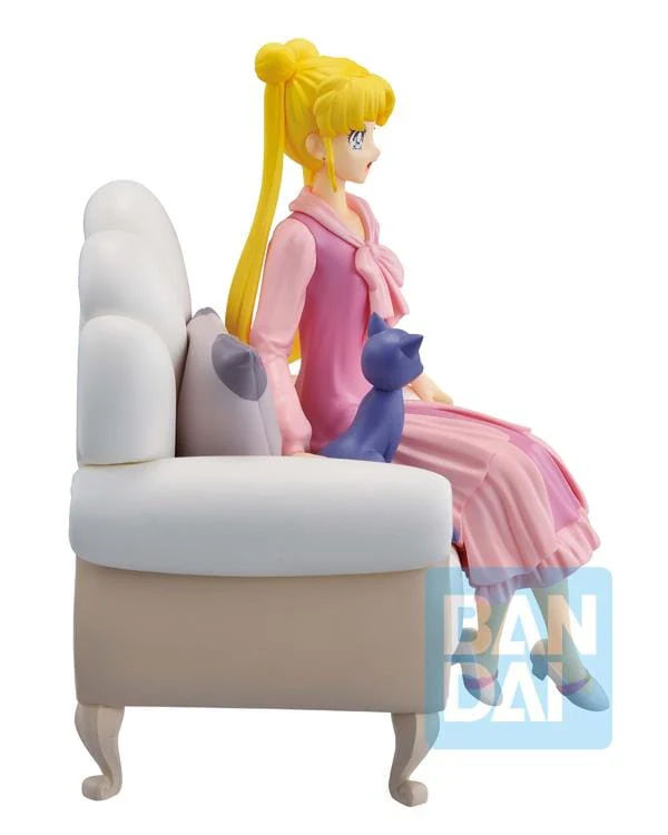 Sailor Moon Cosmos Ichibansho Usagi & Luna (Antique Style) Figure - Image 6
