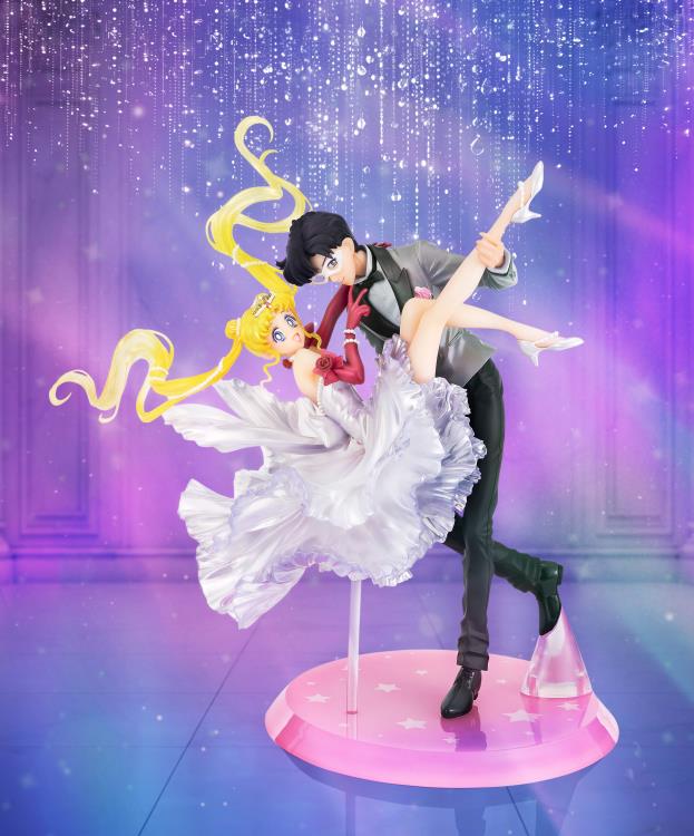 Sailor Moon FiguartsZERO Chouette Usagi and Tuxedo Mask (Moonlight Glow Edition) - Image 2