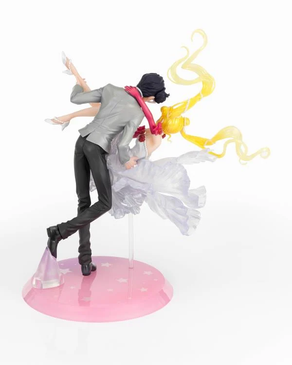 Sailor Moon FiguartsZERO Chouette Usagi and Tuxedo Mask (Moonlight Glow Edition) - Image 4