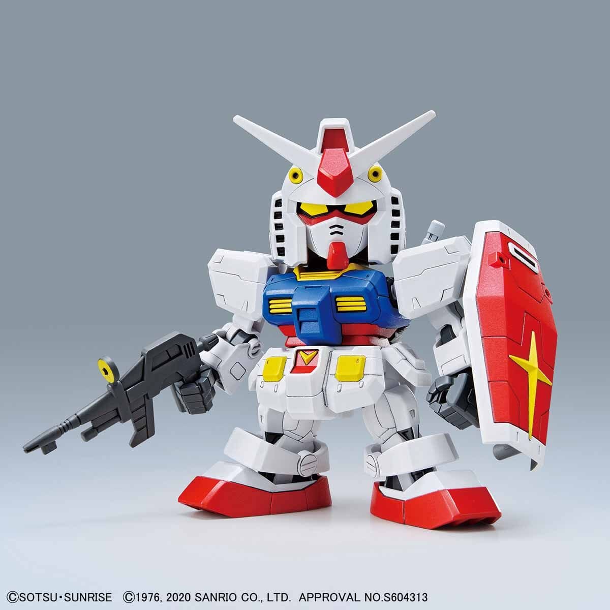 SD Gundam EX-Standard 016 RX-78-2 Gundam & Hello Kitty - Image 4
