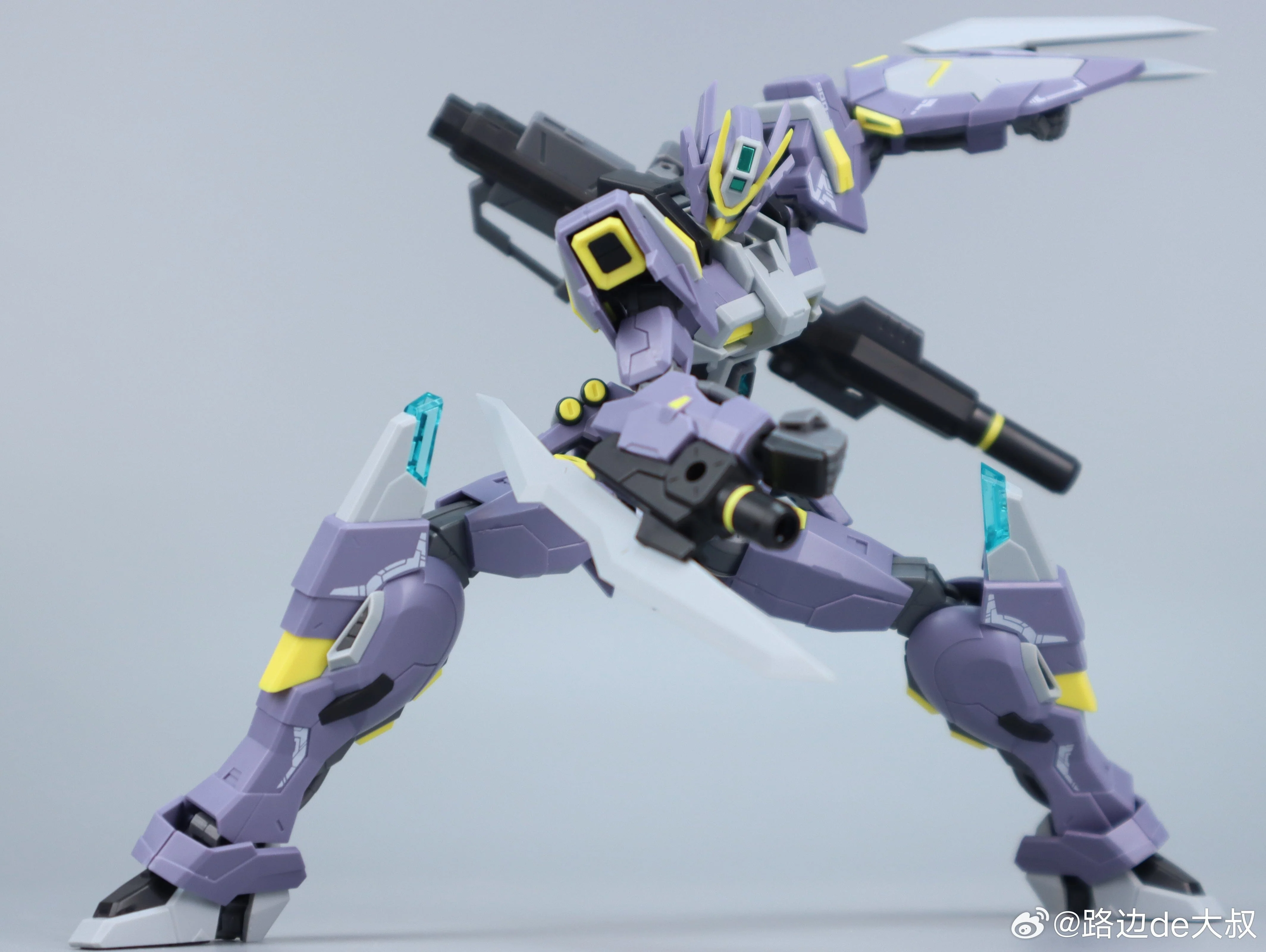 The Round Table Knights Beyond Exquisite SC-006 Thunder Incise Grace 1/144 Scale Model Kit - Image 3