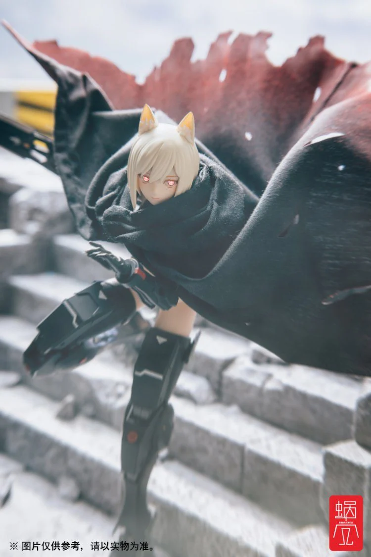 Snail Shell GN Project 1/12 Scale Wolf-001 Tactical Cloak Black & Red (Clothes Only) - Image 3