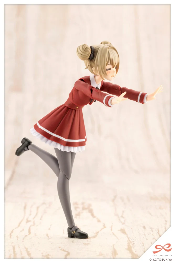 Sousai Shoujo Teien St. Iris Gakuen Girls' High School Winter Clothes Emma Koishikawa (Dreaming Style Imperial Rose Ver.) 1/10 Scale Model Kit - Image 9