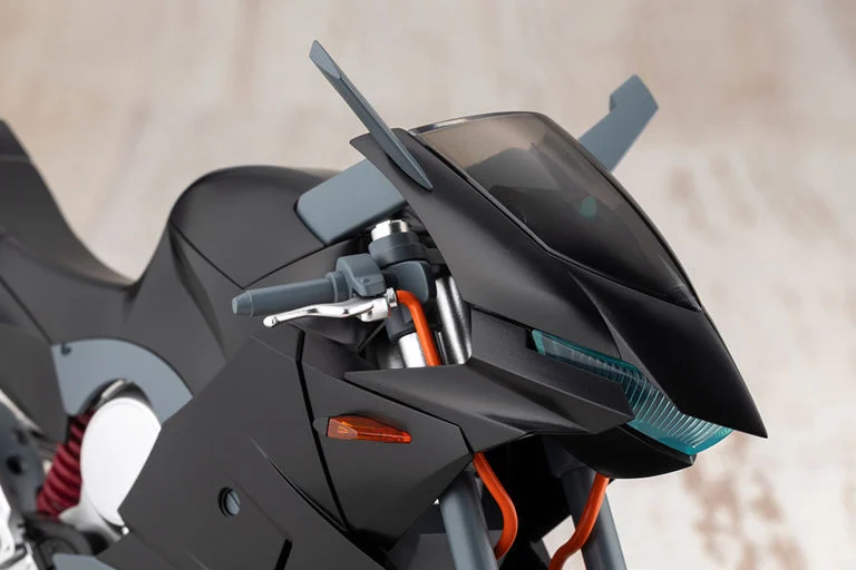 Sousai Shoujo Teien Extreme Sports Bike (2nd Color) 1/10 Scale Model Kit - Image 10
