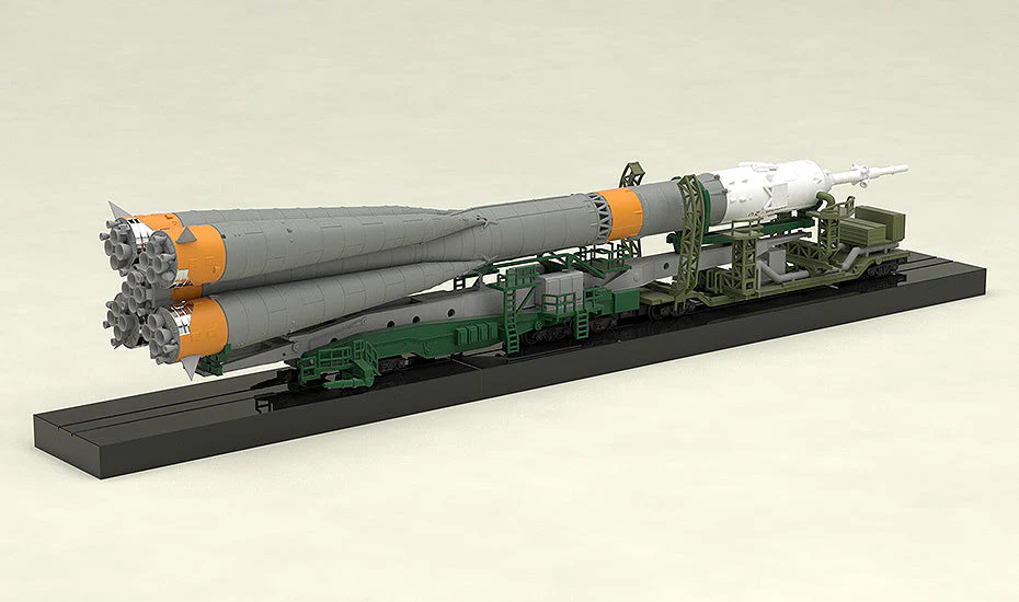 Soyuz Rocket & Transport Train MODEROID 1/150 Scale Model Kit (Reissue) - Image 6