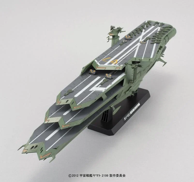 Space Battleship Yamato 2199 Gaiperon Class Aircraft Carrier Balgray 1/1000 Scale Model Kit - Image 2