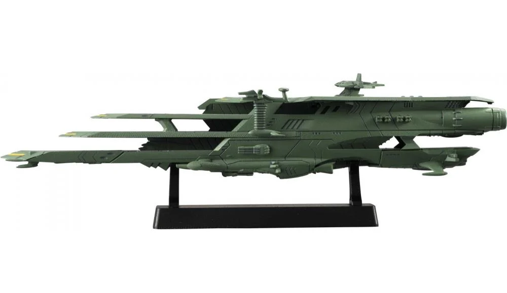 Space Battleship Yamato 2199 Gaiperon Class Aircraft Carrier Balgray 1/1000 Scale Model Kit - Image 4