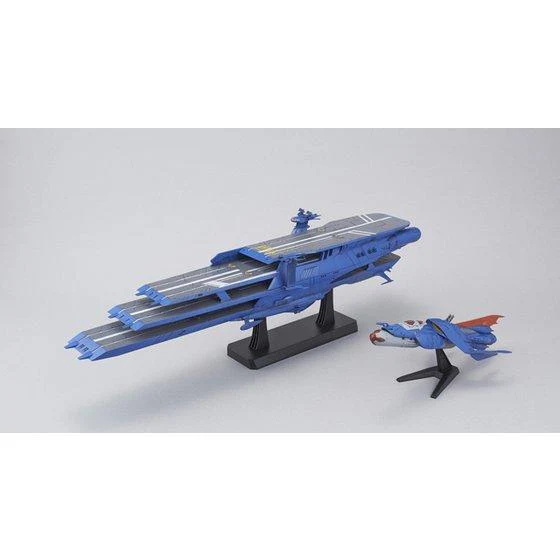 Space Battleship Yamato 2199 Gaiperon Class Aircraft Carrier Schderg 1/1000 Scale Model Kit - Image 3