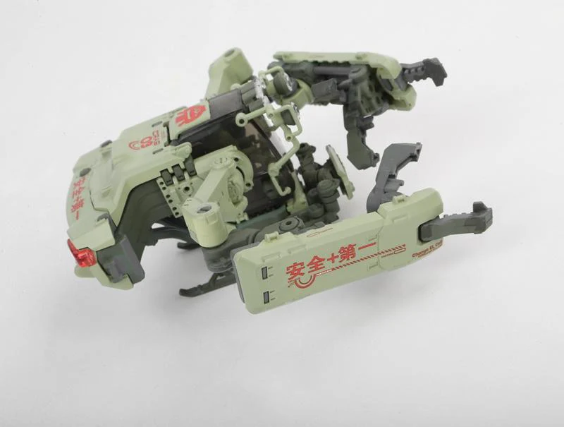 Space POD CRAB03 ER06 Green Space Construction/Industrial Mobile Model kit - Image 5