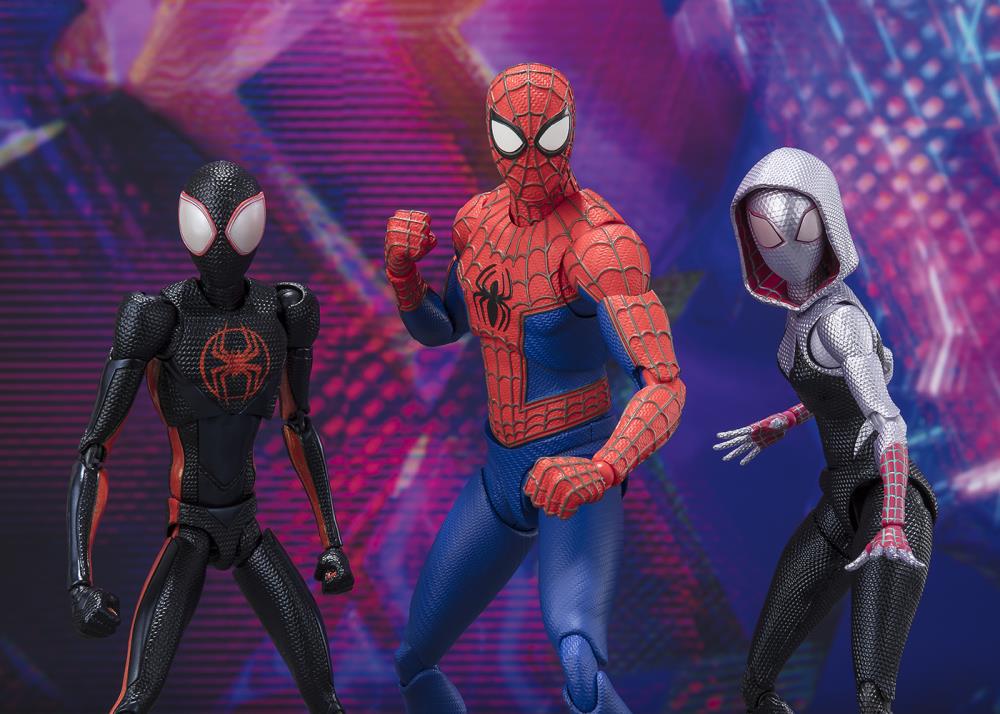 Spider-Man Across the Spider-Verse S.H.Figuarts Peter B. Parker & Mayday Parker Action Figure - Image 11