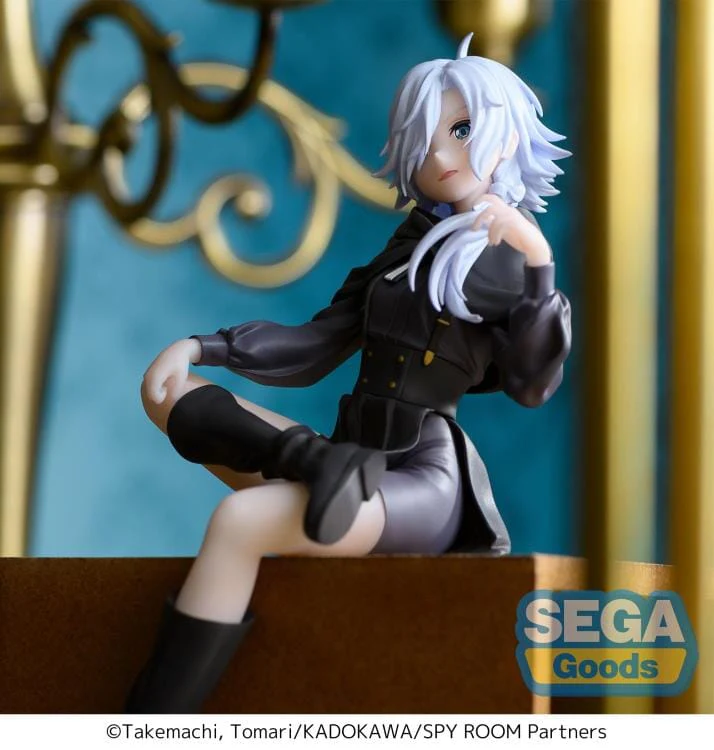 Spy Classroom Monika Premium Perching Figure - Image 4