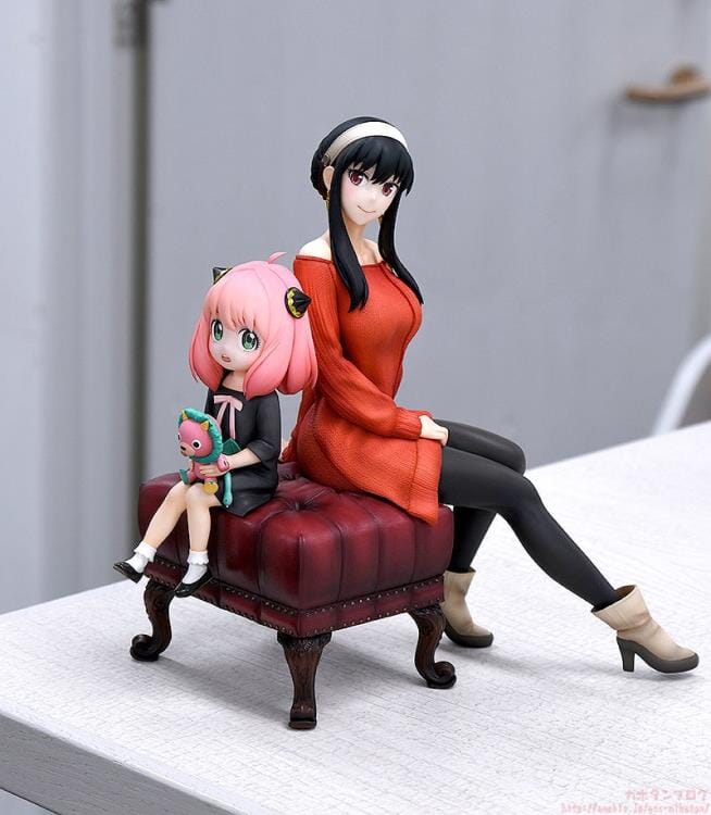 Spy x Family Anya and Yor Forger 1/7 Scale Figure - Image 2