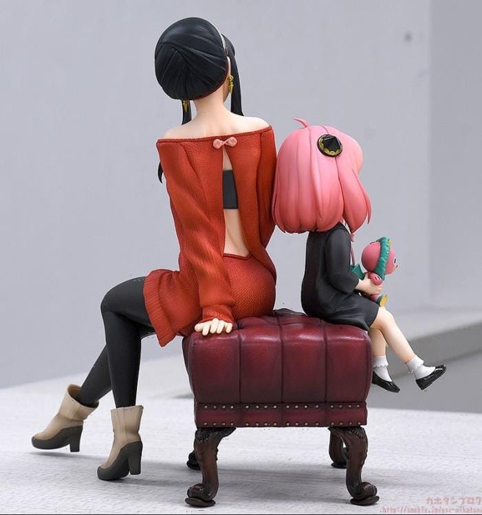 Spy x Family Anya and Yor Forger 1/7 Scale Figure - Image 5