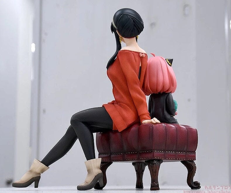 Spy x Family Anya and Yor Forger 1/7 Scale Figure - Image 6