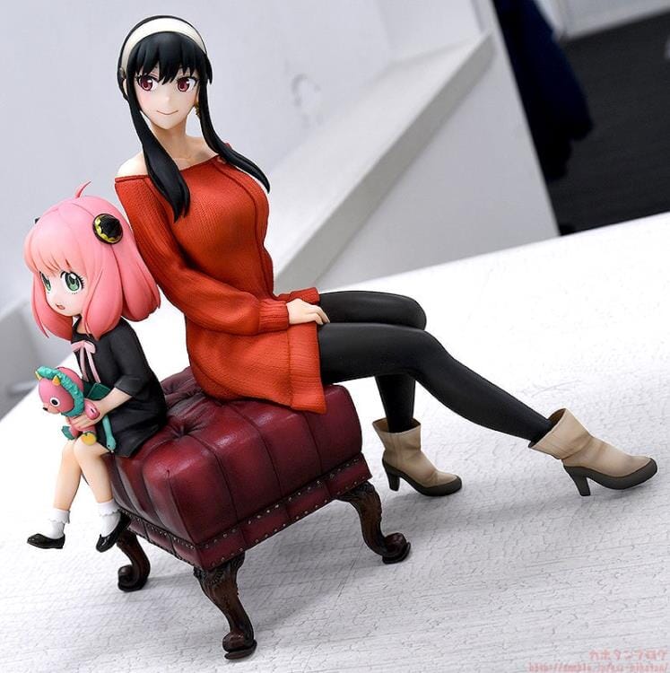 Spy x Family Anya and Yor Forger 1/7 Scale Figure - Image 7