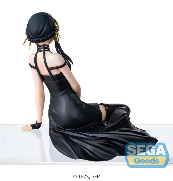 Spy x Family Yor Forger Premium Perching Figure - Image 5