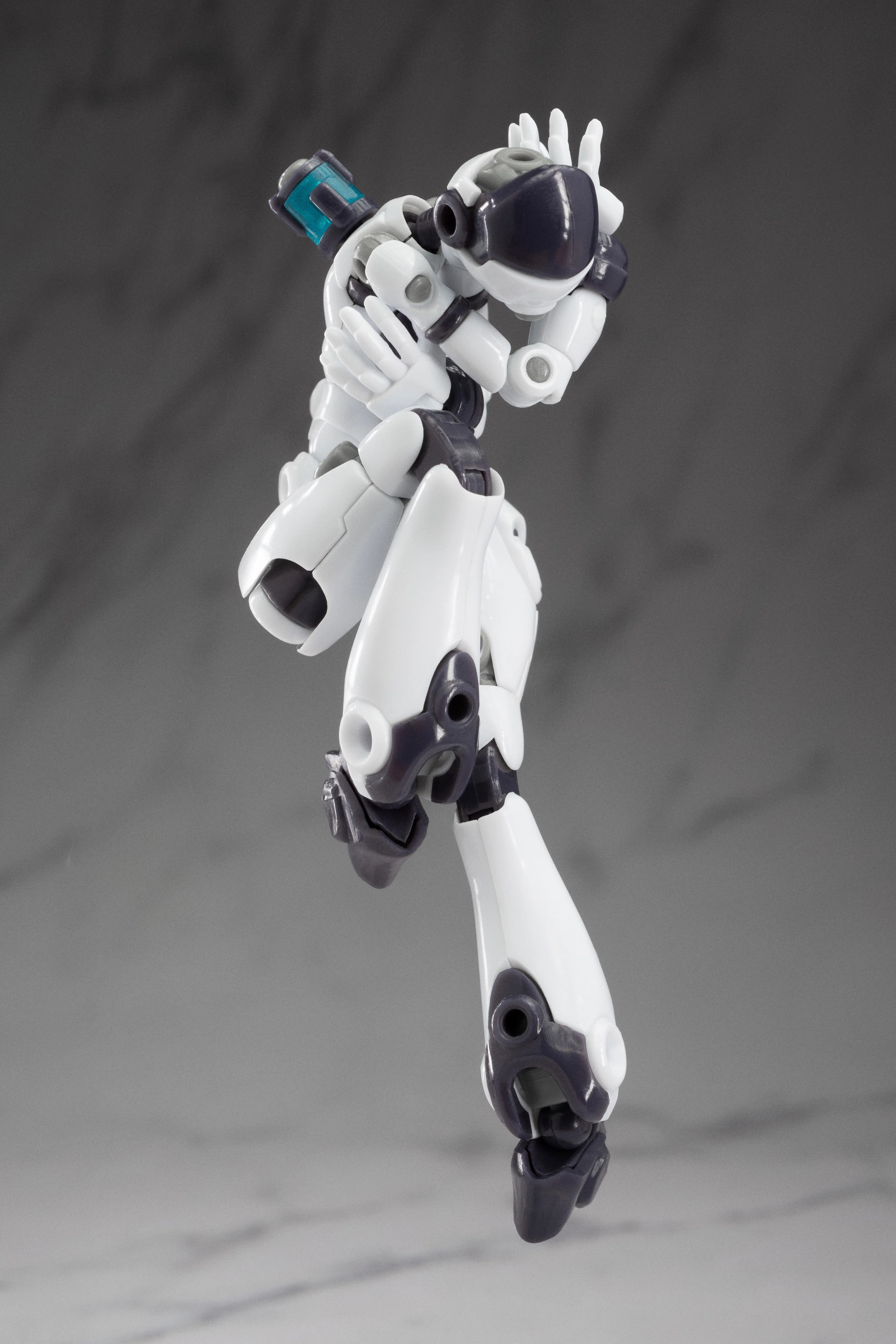 Altered Gene Base Body 01 1/12 Scale Model Kit - Image 3