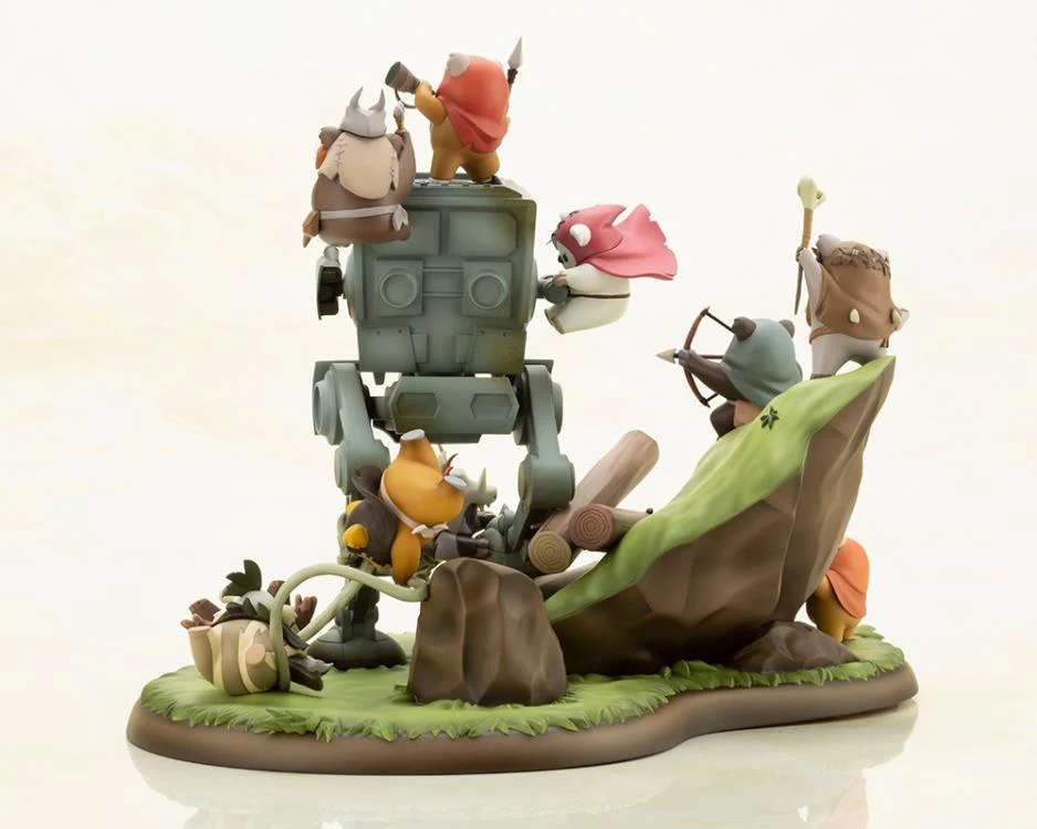 Star Wars ArtFX Artist Series Battle of Endor The Little Rebels Statue - Image 5