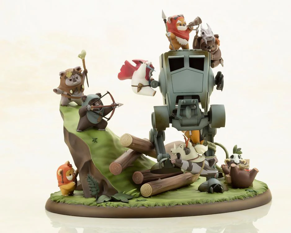 Star Wars ArtFX Artist Series Battle of Endor The Little Rebels Statue - Image 9