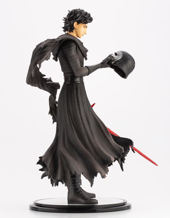Star Wars ArtFX Kylo Ren (Cloaked in Shadows) Statue - Image 5