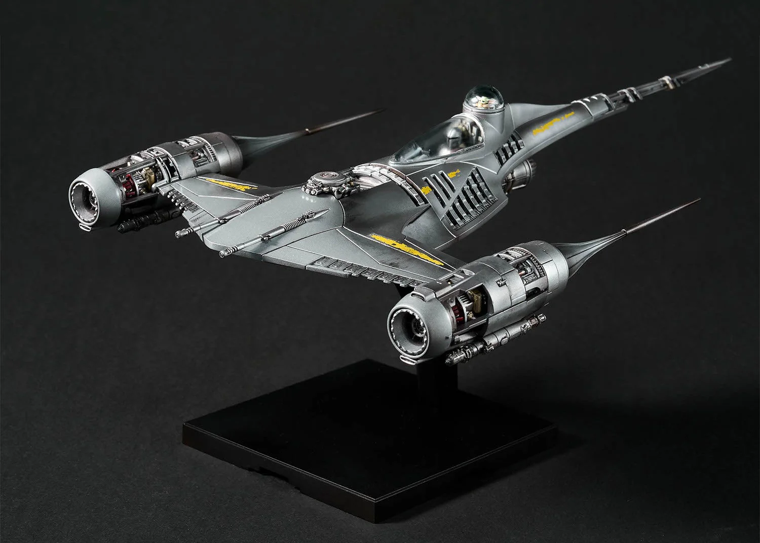 Star Wars The Mandalorian Mandalorian N-1 Starfighter 1/48 Scale Model Kit