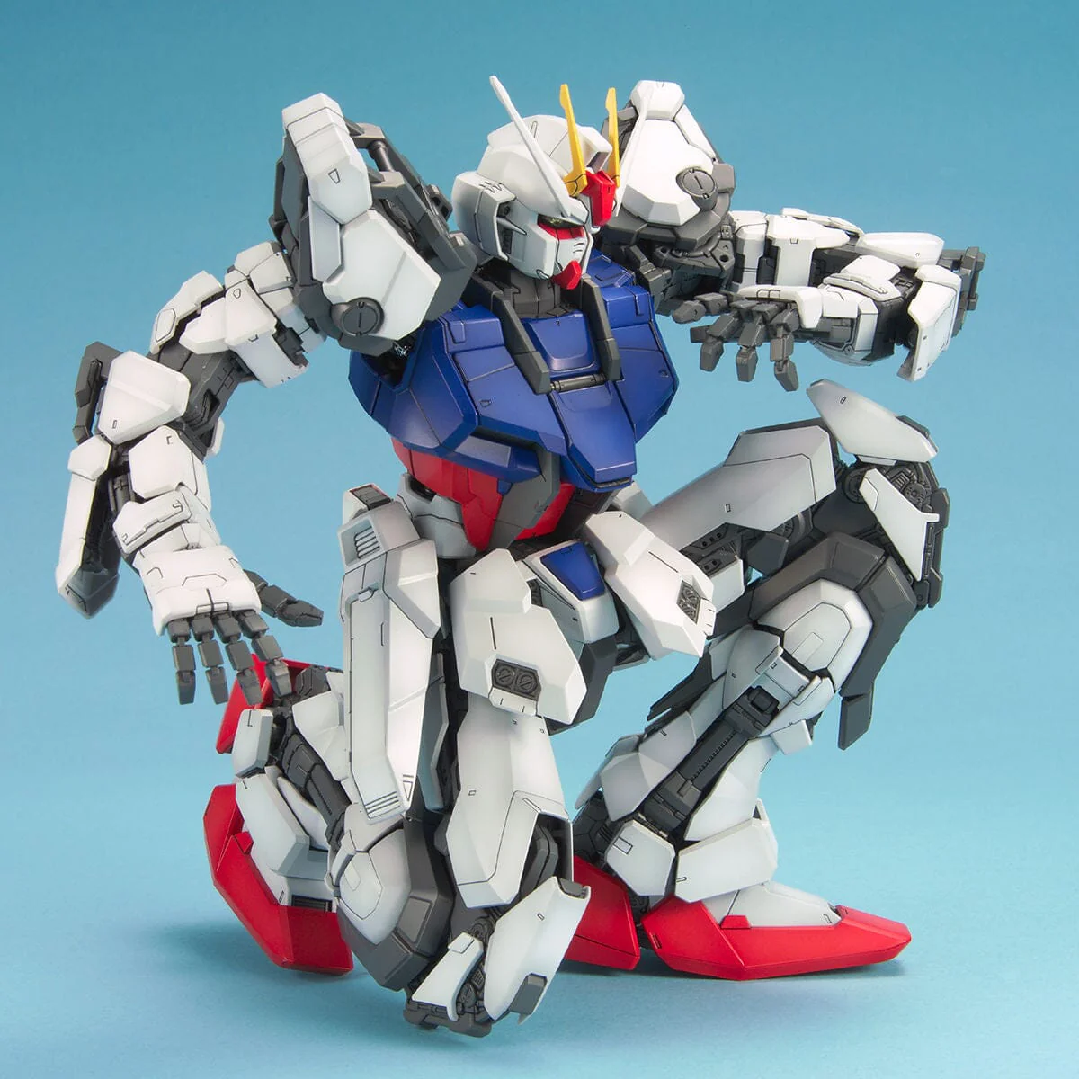 PG 1/60 Strike Gundam - Image 11