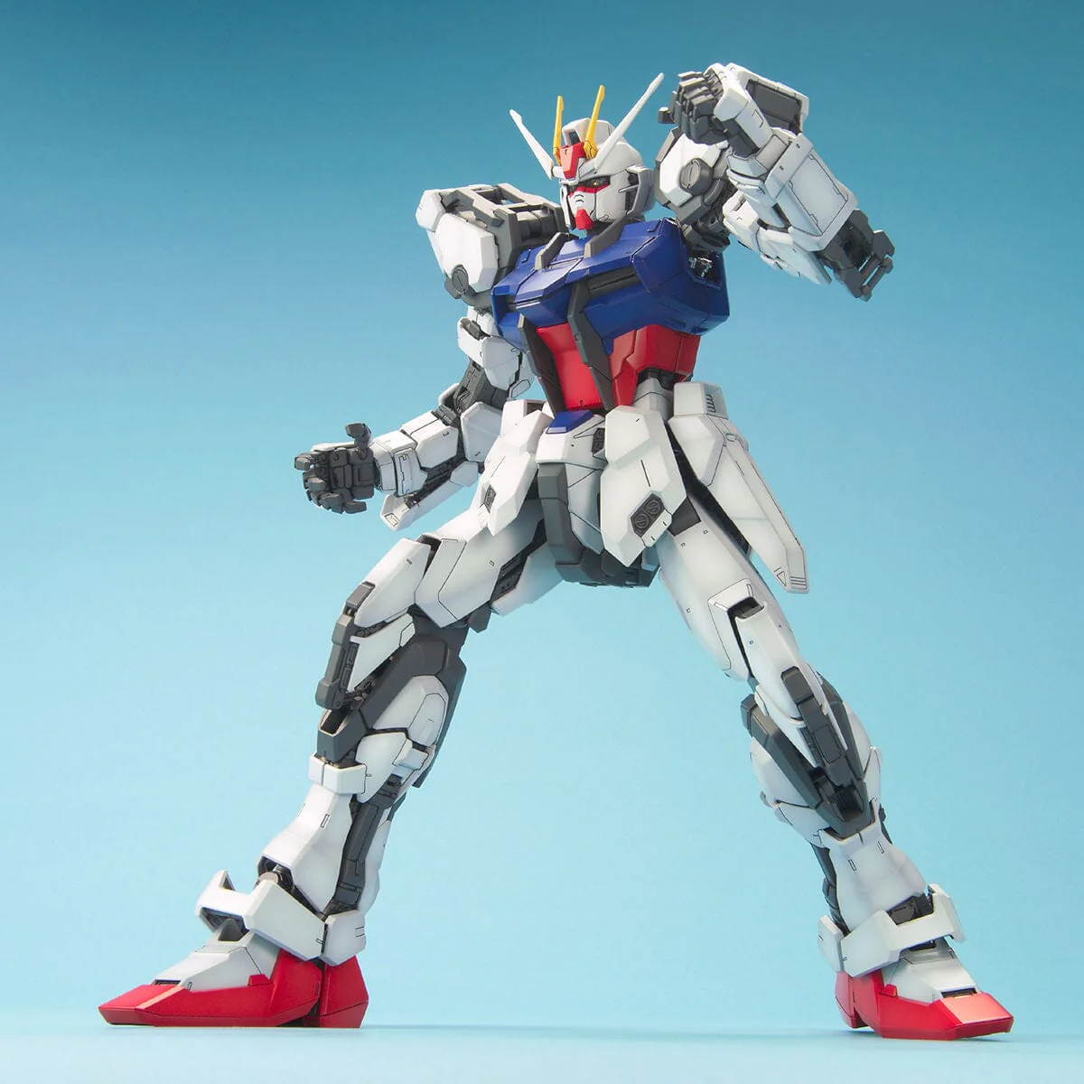 PG 1/60 Strike Gundam - Image 12