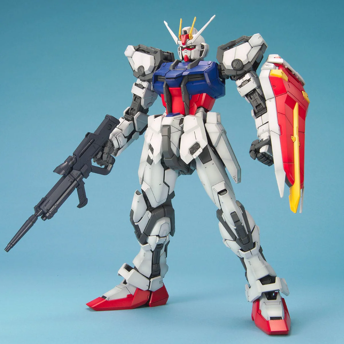 PG 1/60 Strike Gundam - Image 3