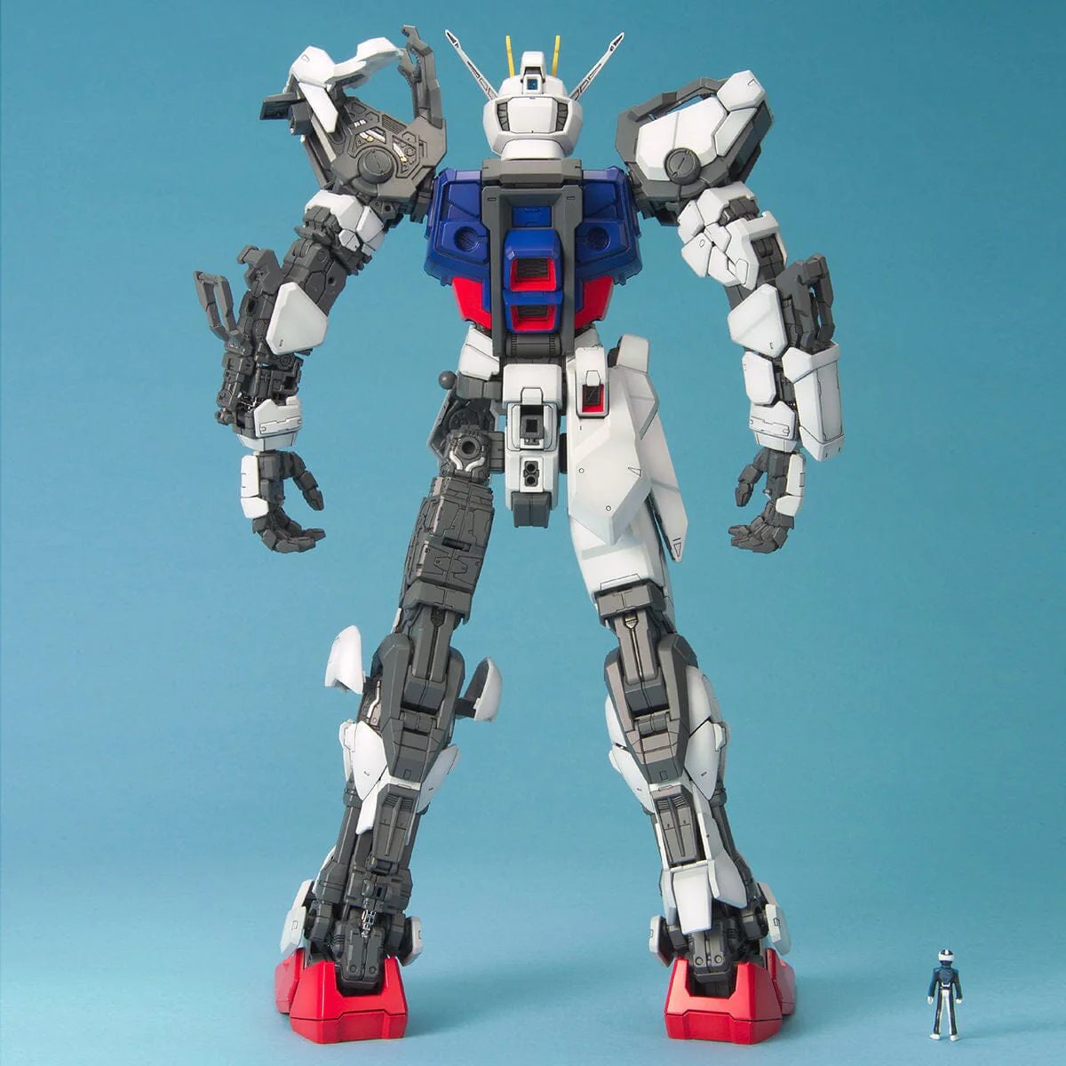 PG 1/60 Strike Gundam - Image 6