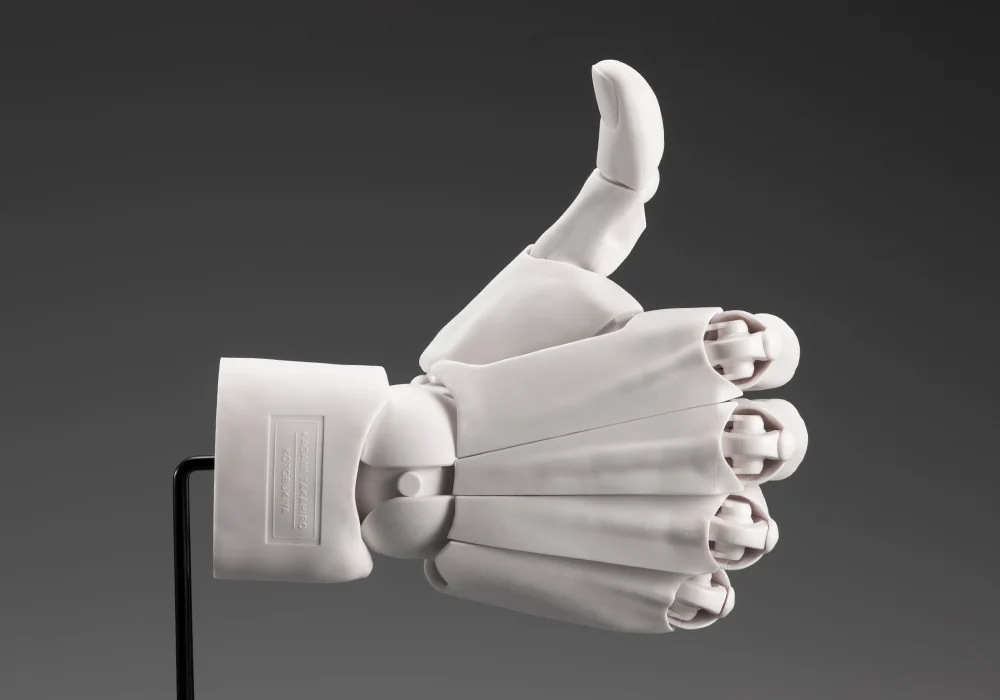 Takahiro Kagami Artist Support Item Hand Model (Men's Right Hand White Ver.) - Image 6