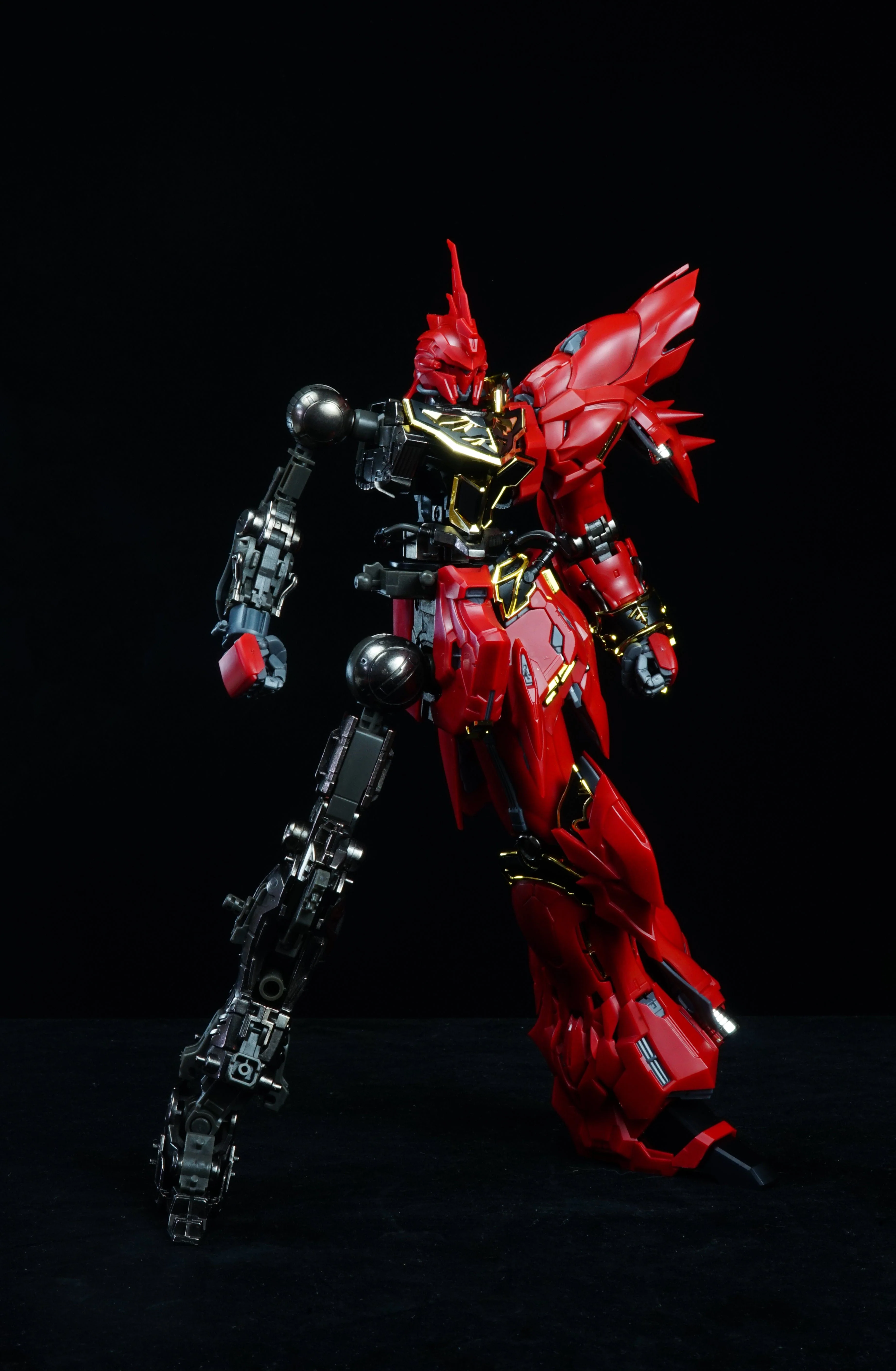 Tiechuang Model 1/100 Alloy Frame Model Kit for MSN-06S Gundam Sinanju - Image 2