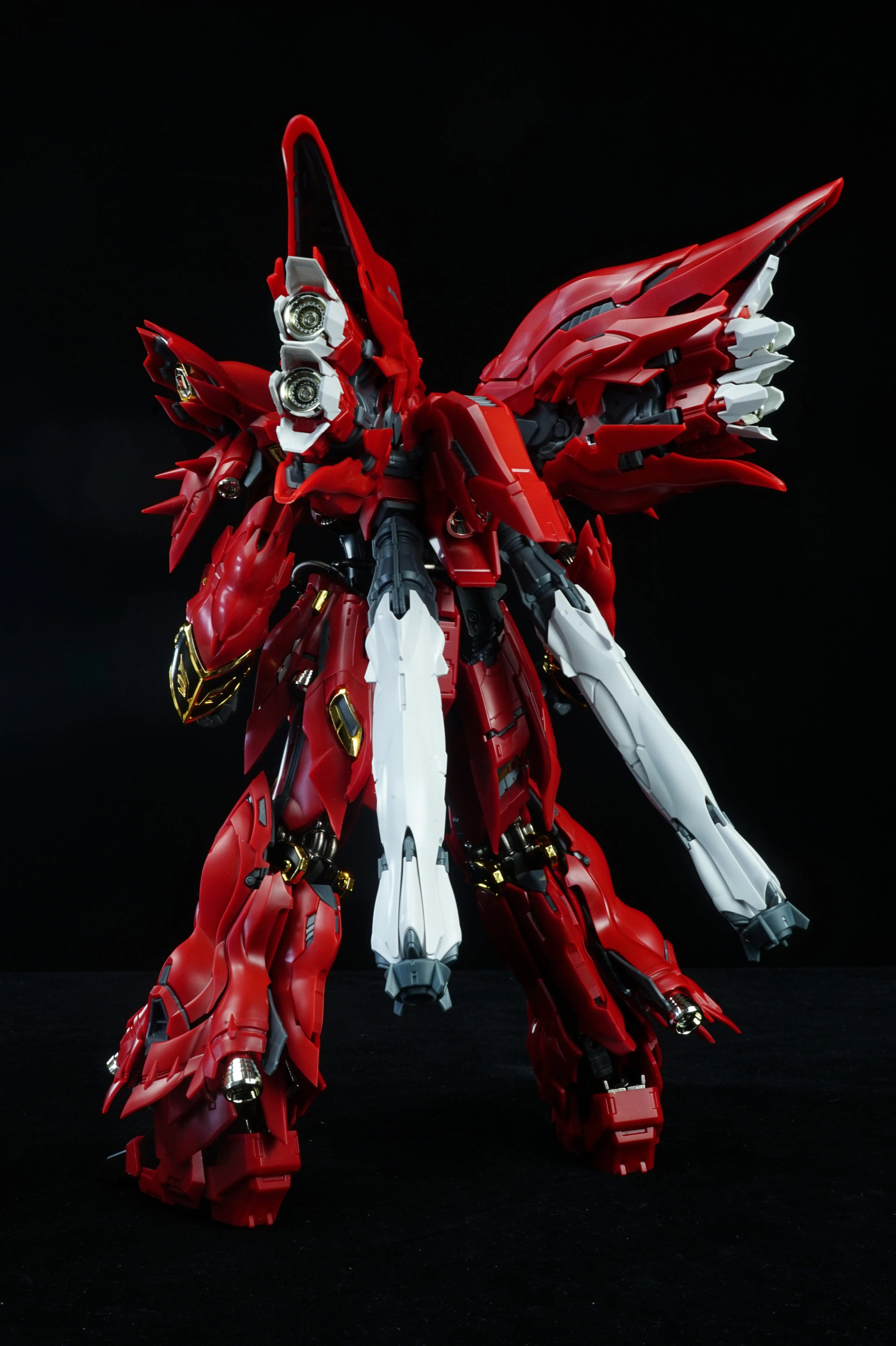 Tiechuang Model 1/100 Alloy Frame Model Kit for MSN-06S Gundam Sinanju - Image 7