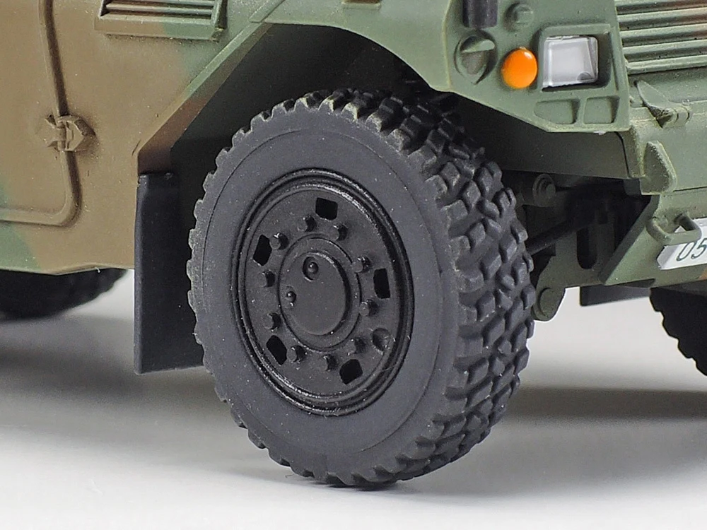 Tamiya 1/48 JGSDF Light Armored Vehicle - Image 5
