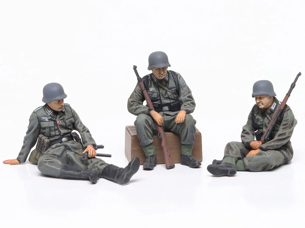 Tamiya 1/48 WWII Wehrmacht Infantry Set - Image 3