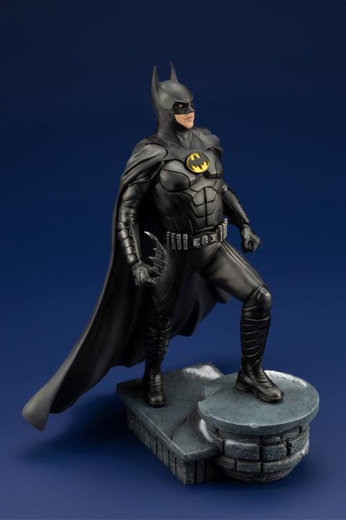The Flash (2023) ArtFX Batman Statue - Image 10