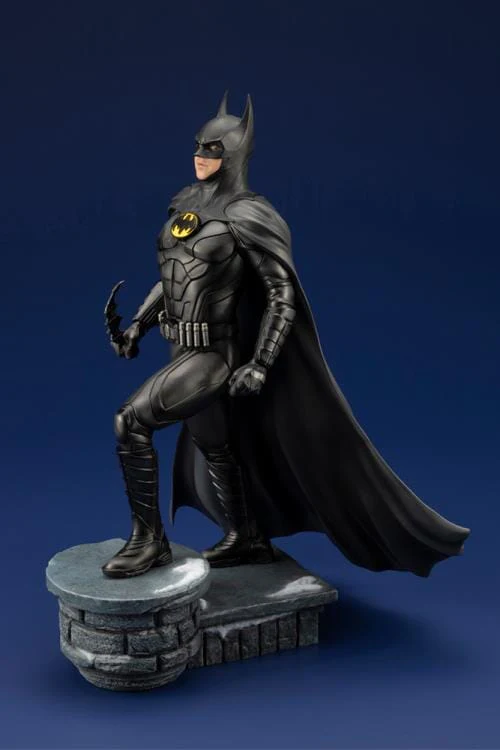 The Flash (2023) ArtFX Batman Statue - Image 3