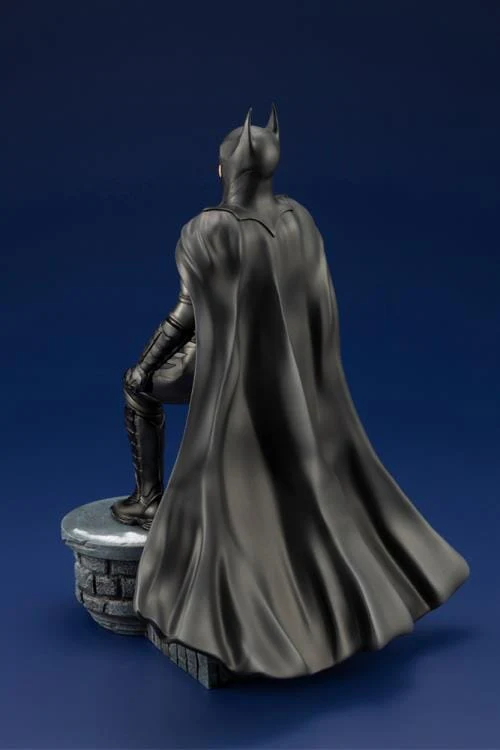 The Flash (2023) ArtFX Batman Statue - Image 5