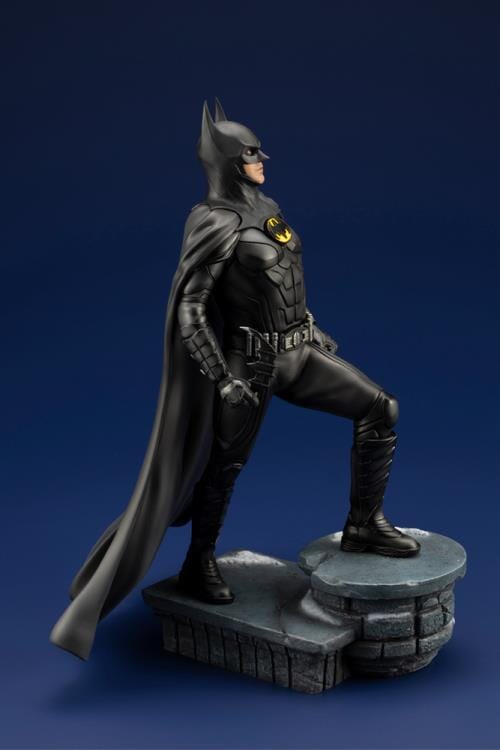 The Flash (2023) ArtFX Batman Statue - Image 8