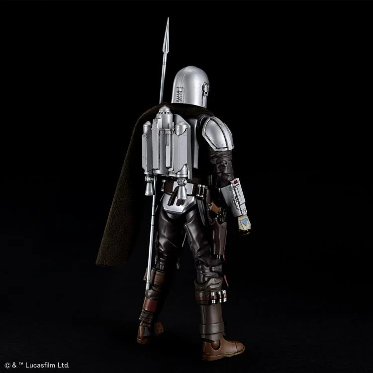 The Mandalorian (Beskar Armor) 1/12 Scale Model Kit - Image 8