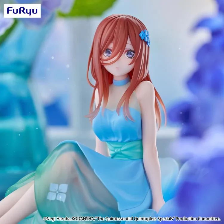 The Quintessential Quintuplets Bloo-me! Miku Nakano Figure - Image 5