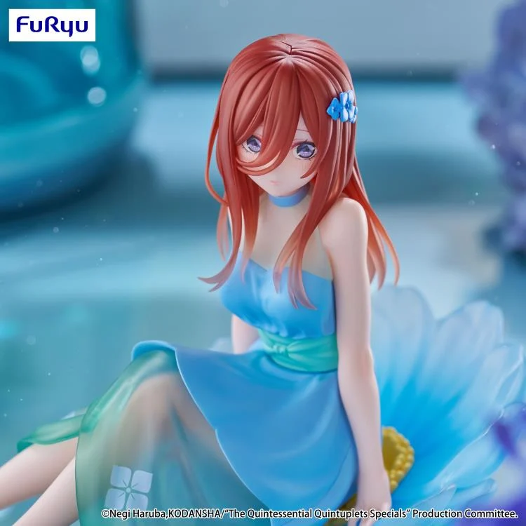 The Quintessential Quintuplets Bloo-me! Miku Nakano Figure - Image 6