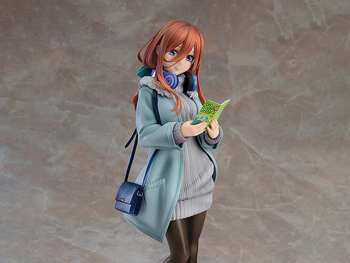 The Quintessential Quintuplets Miku Nakano (Date Style Ver.) 1/6 Scale Figure
