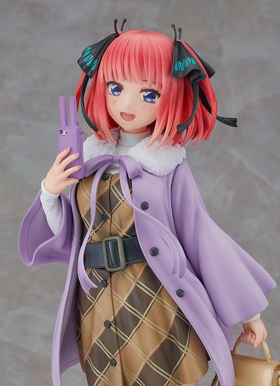The Quintessential Quintuplets Nino Nakano (Date Style Ver.) 1/6 Scale Figure - Image 6