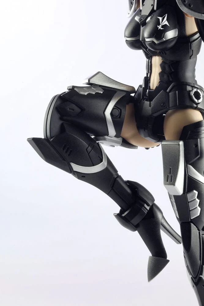 Titanomachia Strato Hound Model Kit - Image 18
