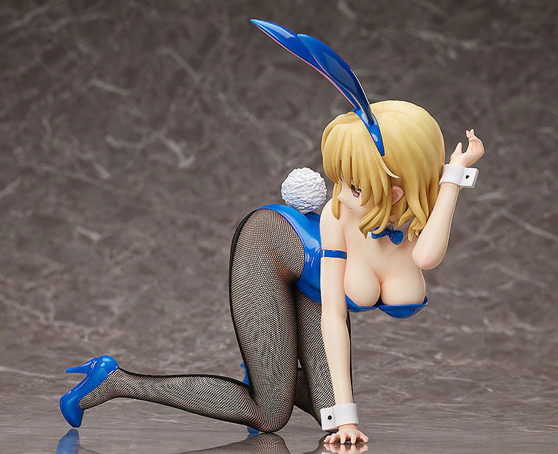 To Love-Ru Darkness B-Style Risa Momioka (Bunny Ver.) 1/4 Scale Figure - Image 3