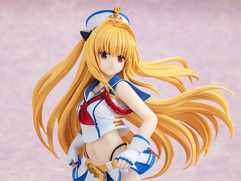 To Love-Ru Darkness Golden Darkness (Breezy Seaside Ver.) 1/7 Scale Figure - Image 7