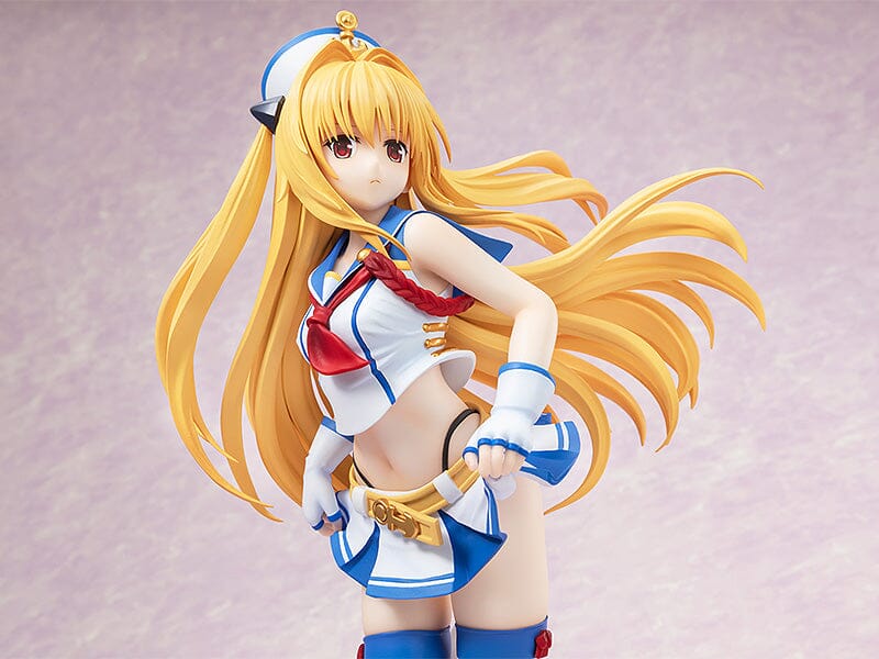 To Love-Ru Darkness Golden Darkness (Breezy Seaside Ver.) 1/7 Scale Figure - Image 8