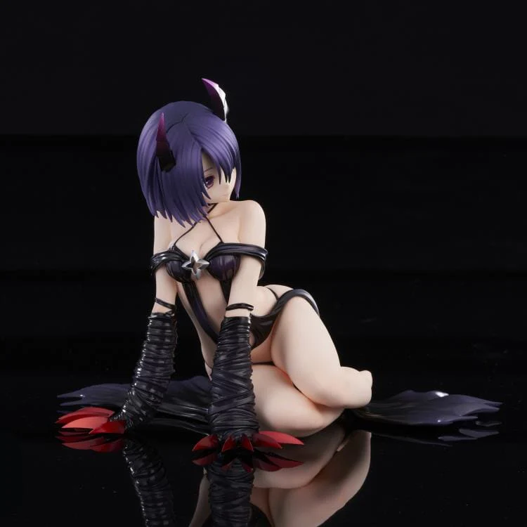 To Love-Ru Darkness Haruna Sairenji (Darkness Ver.) 1/6 Scale Limited Edition Figure - Image 4