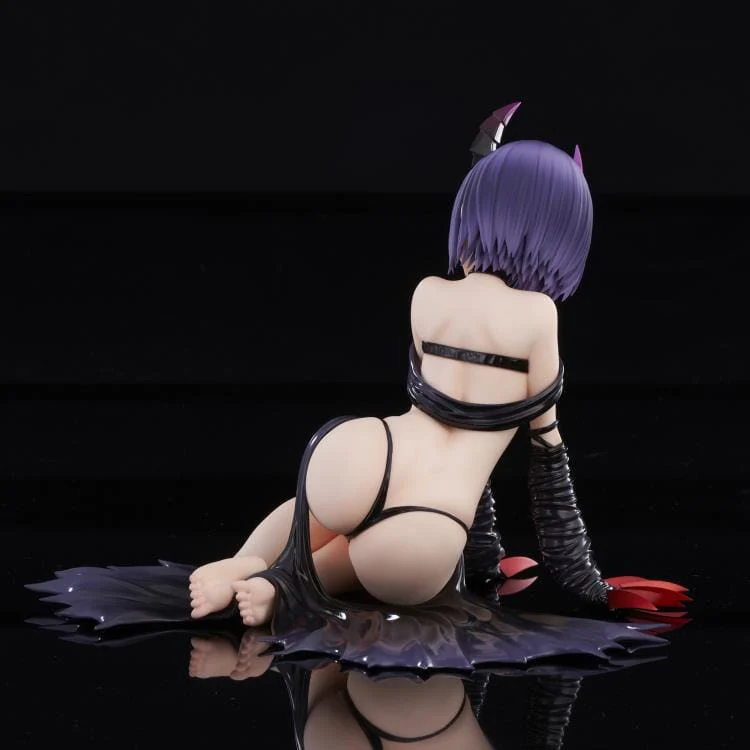 To Love-Ru Darkness Haruna Sairenji (Darkness Ver.) 1/6 Scale Limited Edition Figure - Image 7