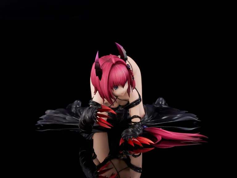 To Love-Ru Darkness Mea Kurosaki (Renewal Package Darkness Ver.) 1/6 Scale Figure - Image 15